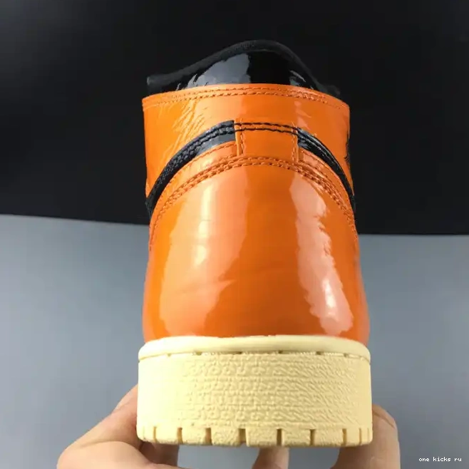 Chep Onekick 555088-028 Air Shattered Retro High Backboard - 1 3.0 Jordan 0408